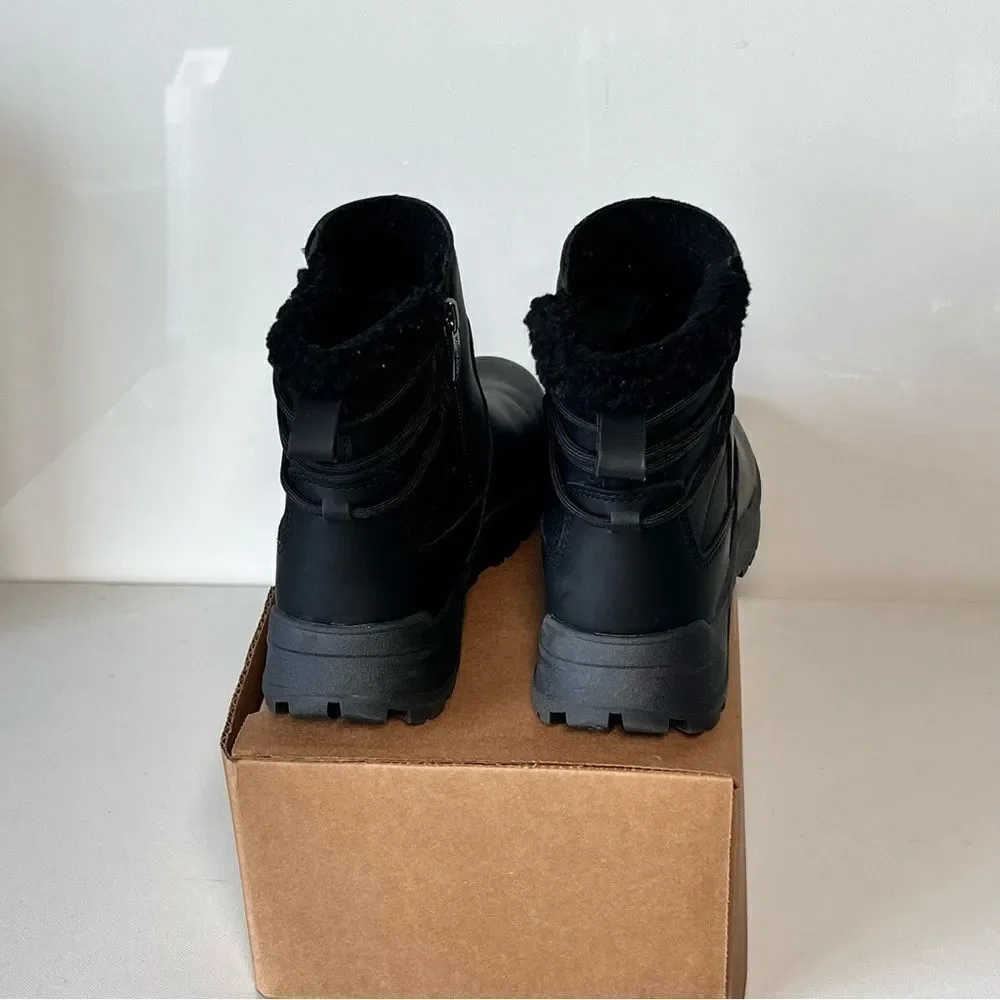 Khombu Sarah Water Repellent Ankle Boots